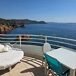 Bel Avec Vue * Le Trayas